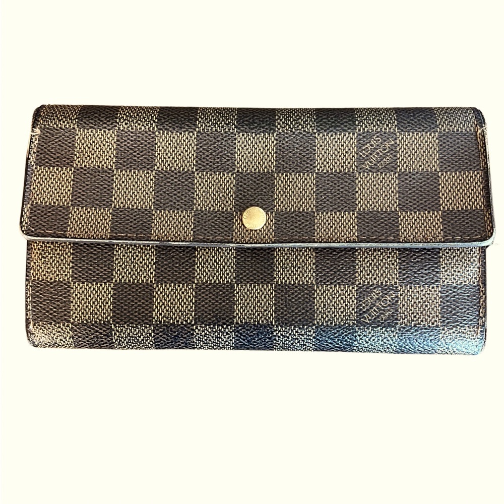 Authentic Louis Vuitton Damier Ebene Sarah Wallet CA0025